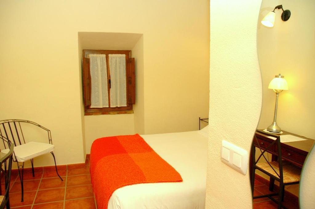 La Casa Grande De Alpandeire Hotel Habitación foto